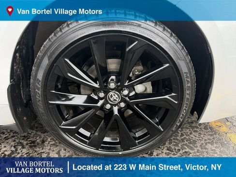 Used 2022 Toyota Corolla SE image 33