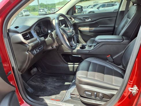 Used 2023 GMC Acadia Denali FWD image 16