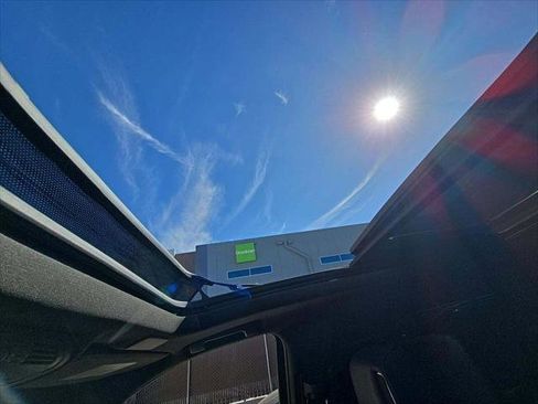 Used 2021 Cadillac Escalade ESV Sport w/ Driver Assist Tech Package image 19