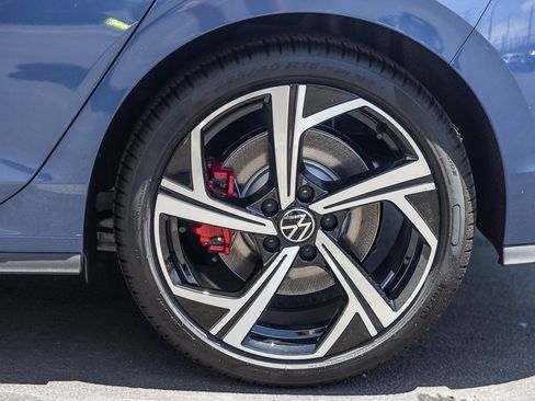 New 2025 Volkswagen GTI SE image 5
