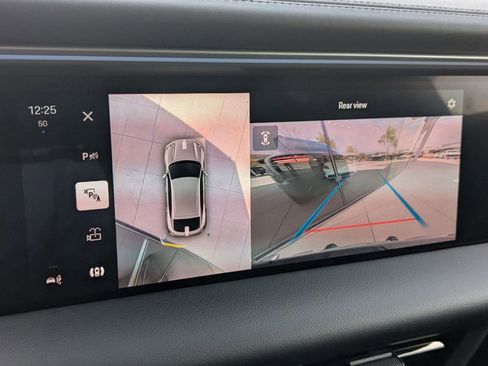 New 2025 Porsche Macan 4S Electric image 19