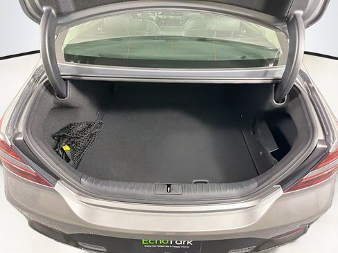 Used 2025 Genesis G70 2.5T RWD image 28