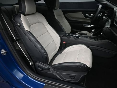 Used 2024 Ford Mustang GT Premium w/ GT Performance Package image 12