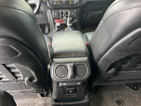 Used 2022 Jeep Wrangler Unlimited Rubicon 4xe w/ Cold Weather Group image 9