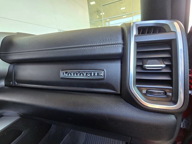 Used 2023 RAM 1500 Laramie AWD/4WD image 18