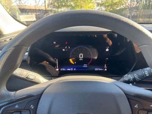 Used 2025 Chevrolet TrailBlazer LT w/ Driver Confidence Package image 38