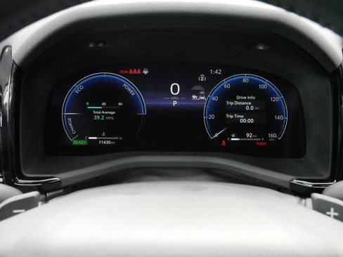 Used 2025 Toyota Camry XSE image 21