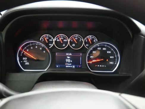 Used 2022 Chevrolet Silverado 1500 Custom Trail Boss w/ Safety Confidence Package AWD/4WD image 14