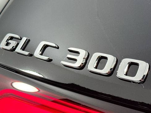 New 2026 Mercedes-Benz GLC 300 image 8