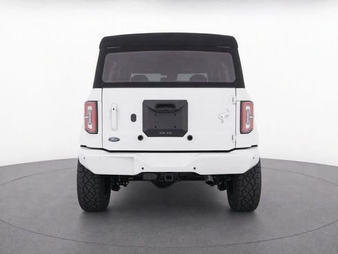 Used 2023 Ford Bronco Badlands AWD/4WD image 7