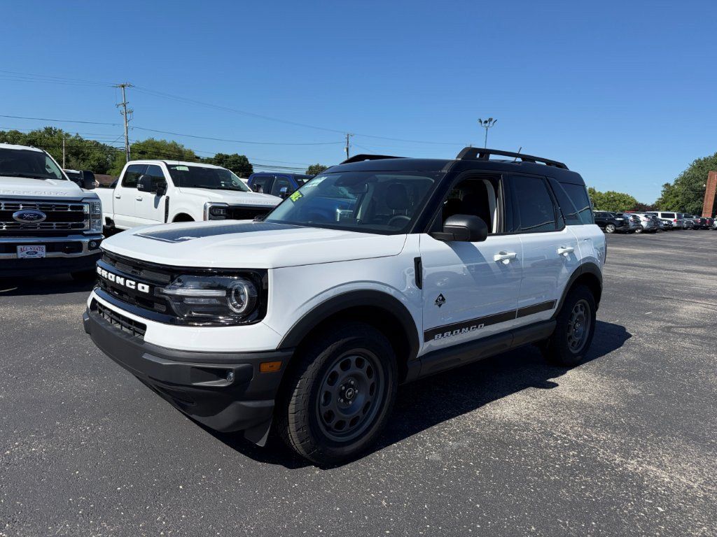 New 2024 Ford Bronco Sport Outer Banks AWD/4WD image 3