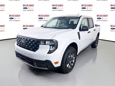 New 2026 Ford Maverick XLT image 3