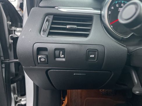 Used 2020 Chevrolet Impala LT image 17