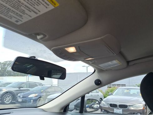Used 2017 Ford Fusion S w/ Equipment Group 101A FWD image 13