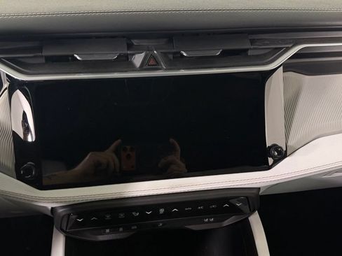 New 2026 Jeep Cherokee Limited AWD/4WD image 21