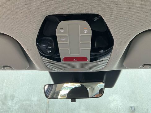 Used 2025 Kia K4 LXS image 15