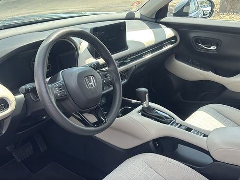 Certified 2026 Honda HR-V LX image 22