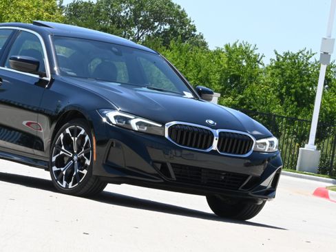 Used 2026 BMW 330i Sedan RWD image 36