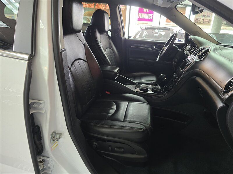 Used 2017 Buick Enclave Leather AWD/4WD image 14
