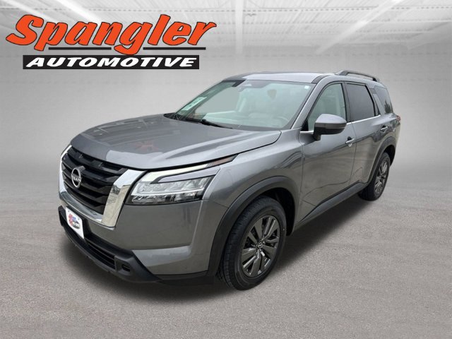 Used 2022 Nissan Pathfinder SV w/ Cargo Package AWD/4WD image 1