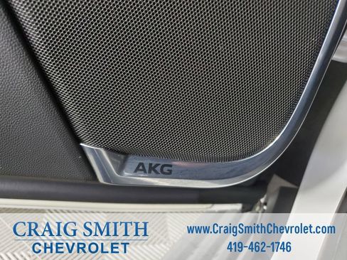 Used 2022 Cadillac Escalade Sport Platinum w/ Heavy-Duty Trailer Package AWD/4WD image 34