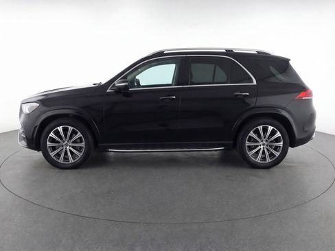 Used 2024 Mercedes-Benz GLC 300 4MATIC image 5