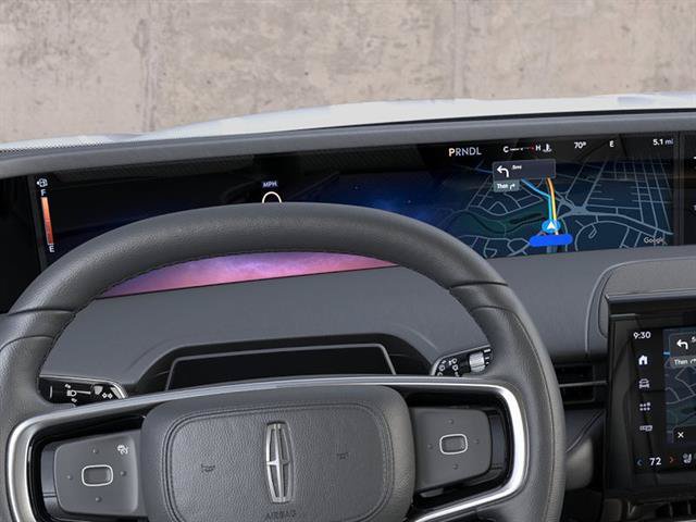 New 2026 Lincoln Nautilus Reserve AWD/4WD image 13