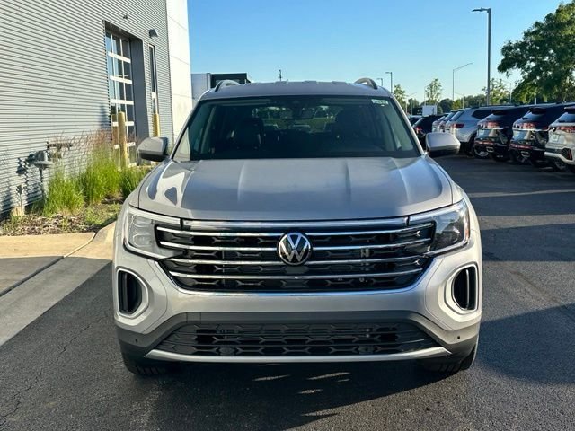 New 2026 Volkswagen Atlas SE AWD/4WD image 2