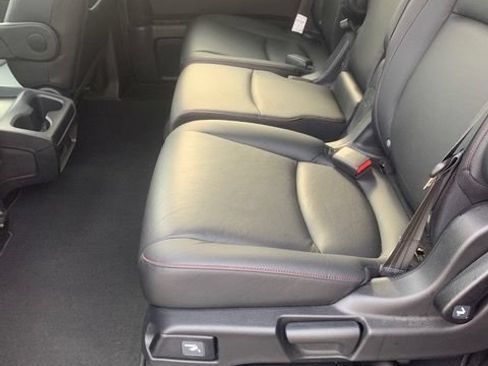 Used 2023 Honda Odyssey Sport image 5