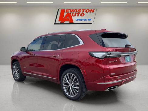 Used 2025 Buick Enclave Avenir w/ Super Cruise Package AWD/4WD image 3