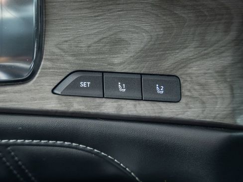 Used 2024 Kia Sorento SX Prestige image 44