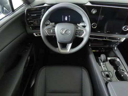 Certified 2025 Lexus RX 350 FWD image 10