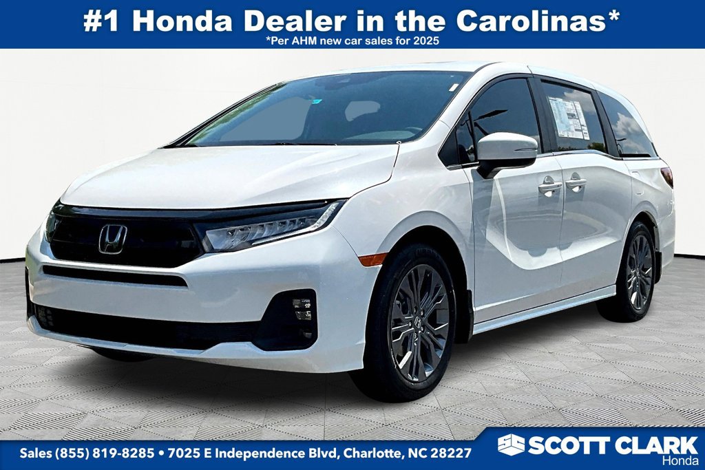New 2027 Honda Odyssey Touring image 2