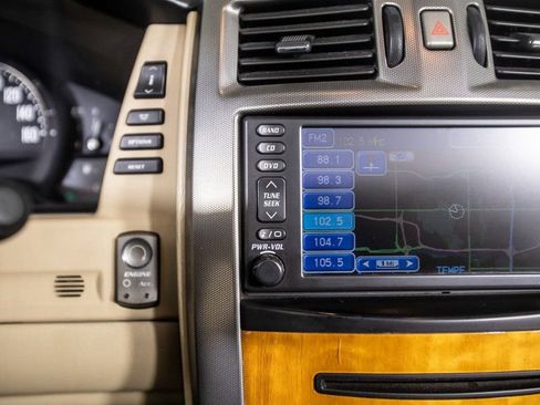 Used 2008 Cadillac XLR image 31