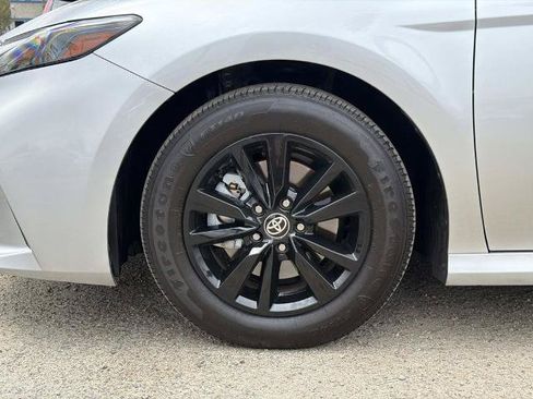Used 2026 Toyota Camry LE w/ Convenience Package FWD image 30