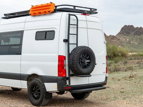 Used 2019 Mercedes-Benz Sprinter 4x4 144 image 21