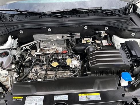 Used 2024 Volkswagen Atlas SE FWD image 27