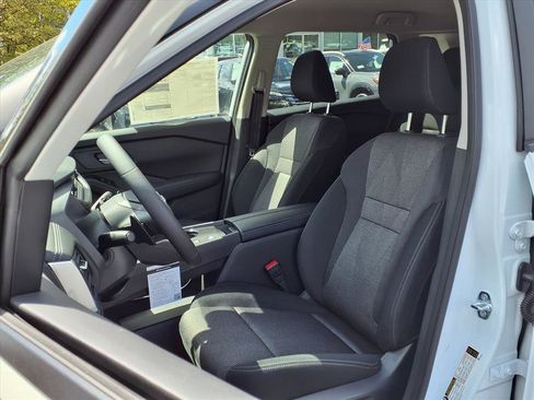 New 2026 Nissan Rogue SV image 5