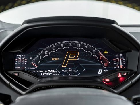 Used 2023 Lamborghini Huracan Tecnica RWD image 16
