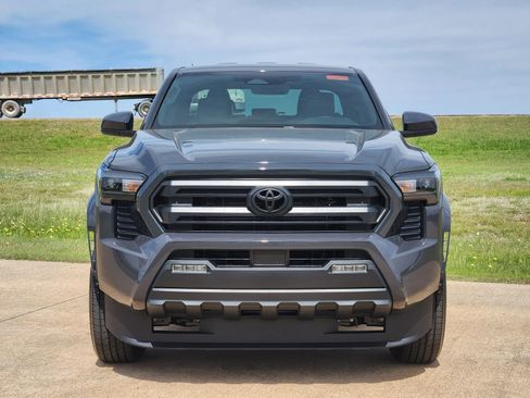 New 2026 Toyota Tacoma SR5 image 6