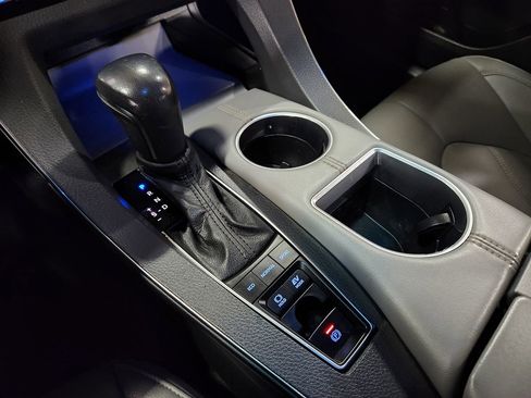 Used 2021 Toyota Avalon XLE w/ Moonroof Package image 40