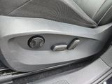 Used 2022 Volkswagen Tiguan SE image 4