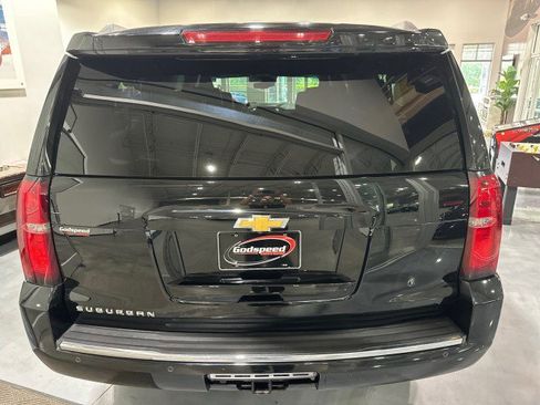 Used 2015 Chevrolet Suburban LT AWD/4WD image 27