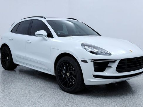 Used 2020 Porsche Macan Turbo image 7