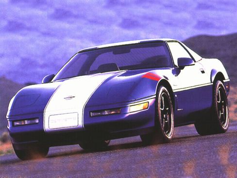 Used 1996 Chevrolet Corvette Coupe RWD image 1