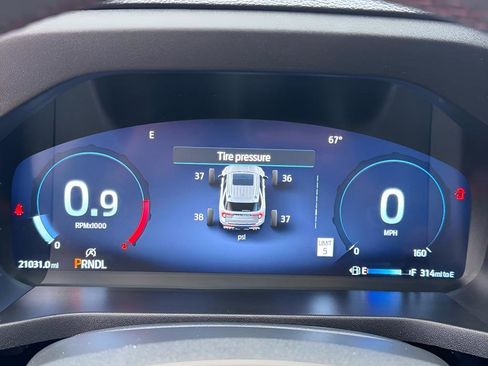 Used 2025 Ford Explorer Active image 8