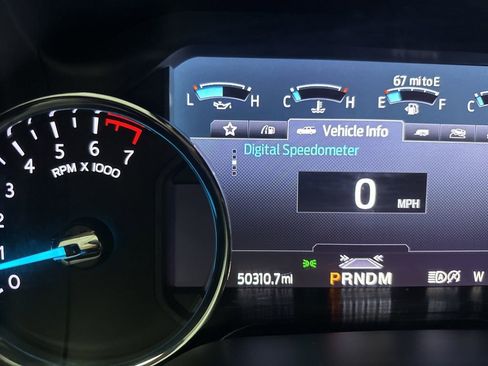 Used 2021 Ford Expedition XLT AWD/4WD image 27