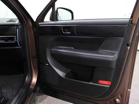 Used 2024 Hyundai Santa Fe Calligraphy image 28