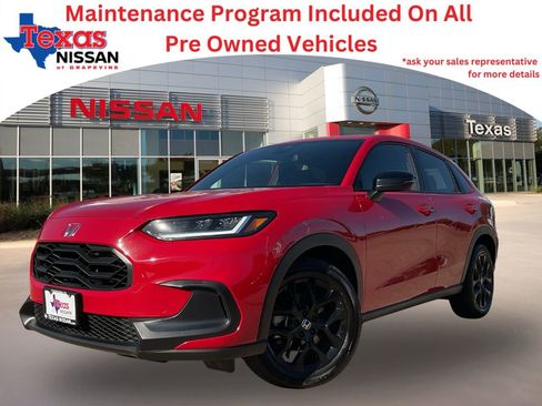 Used 2025 Honda HR-V Sport image 1