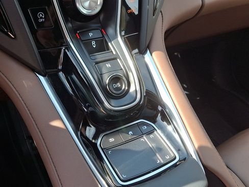 Certified 2024 Acura RDX SH-AWD w/ Technology Package image 15